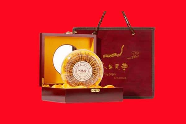 收购资讯:宜宾兴文县回收冬虫夏草是按克吗